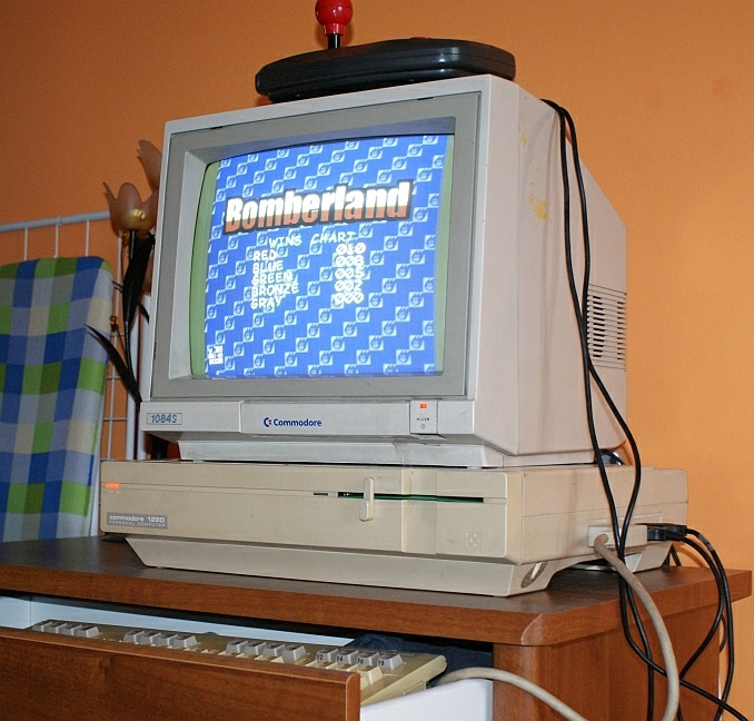 c128d_4s.jpg