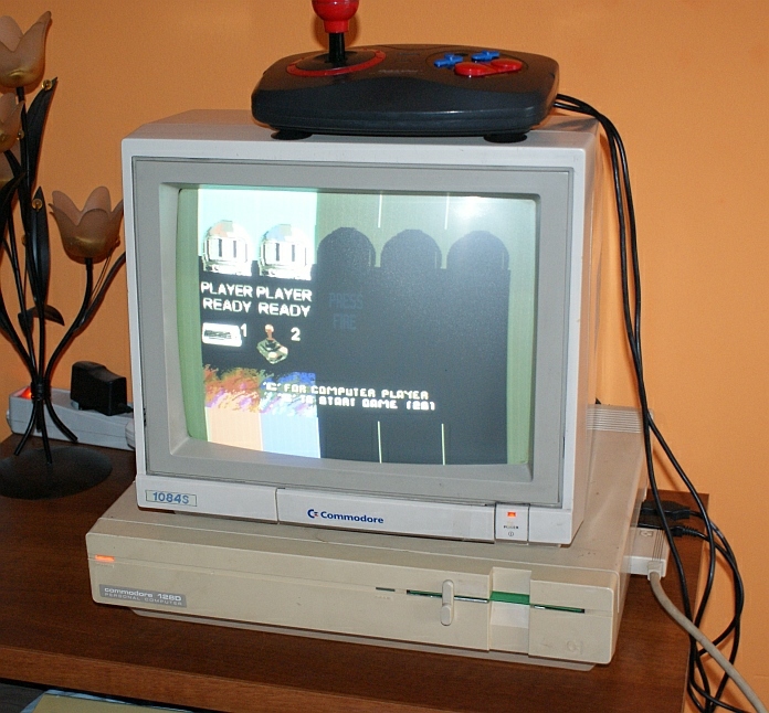 c128d_3s.jpg